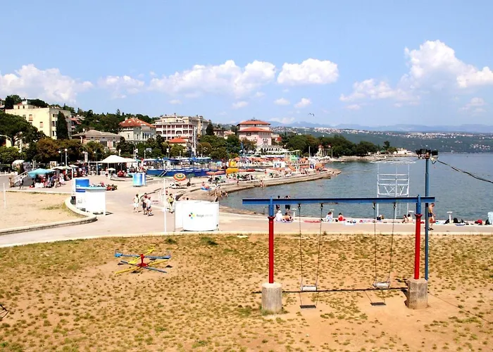 With A Parking Space - 14562