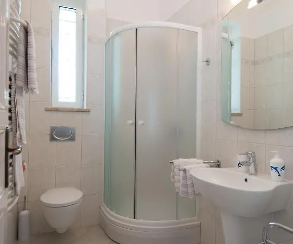 With A Parking Space - 14562 * אופטיה