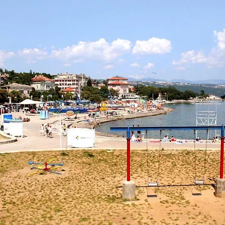 With A Parking Space - 14562