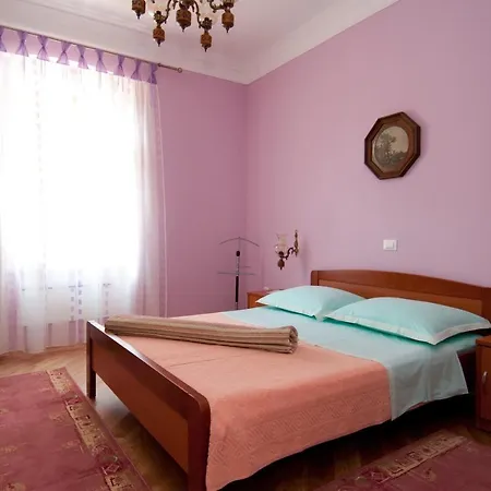 With A Parking Space - 14562 Opatija