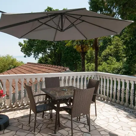 With A Parking Space - 14562 Opatija