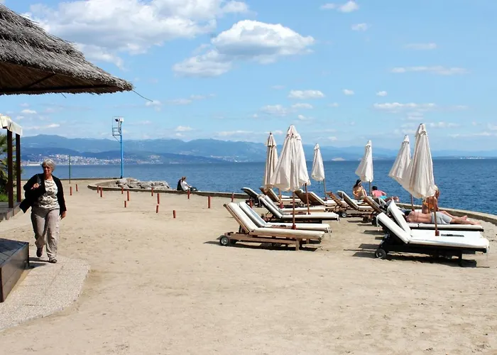 With A Parking Space - 14562 Daire